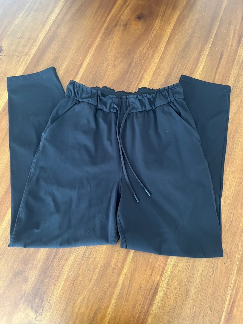 Lululemon Black Drawstring Jogger Pants Size 6